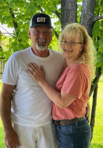Liberty couple celebrates 35 years